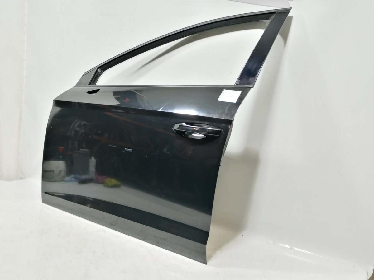 Seat Leon 5F original T&uuml;r vorn links LY9T Mythosschwarz 5-T&uuml;rer Rohbau Bj.2015